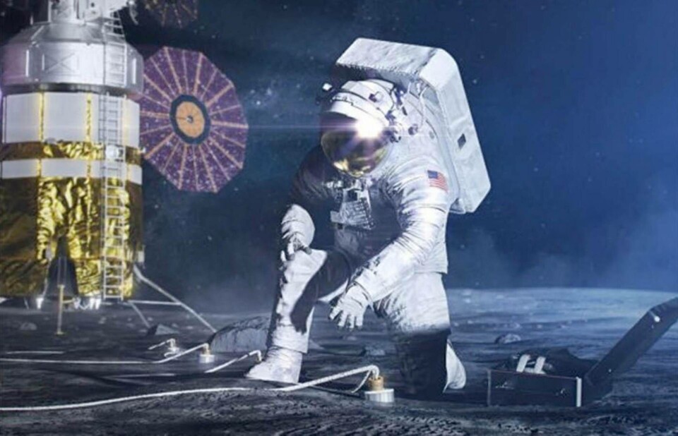 Exteriört liknar den nya dräkten samma utrustning som astronauten Jessica Meir använder i dag på ISS, men under ytan har mycket uppdaterats. Foto: Nasa Exteriört liknar den nya dräkten samma utrustning som astronauten Jessica Meir använder i dag på ISS, men under ytan har mycket uppdaterats. Foto: Nasa