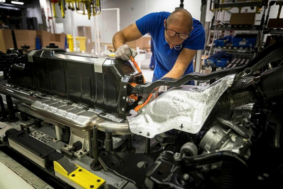 Volvo ska nu hålla koll på kobolten i batterierna med hjälp av blockkedjor. Foto: Volvo Cars