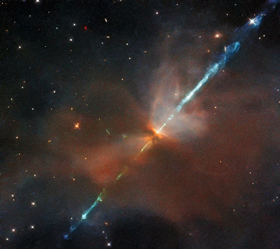 Det här Herbig- Haro-objektet, som liknar ett ljussvärd, kallas HH111. Foto: ESA/Hubbel/Nasa/B.Nisini Det här Herbig- Haro-objektet, som liknar ett ljussvärd, kallas HH111. Foto: ESA/Hubbel/Nasa/B.Nisini