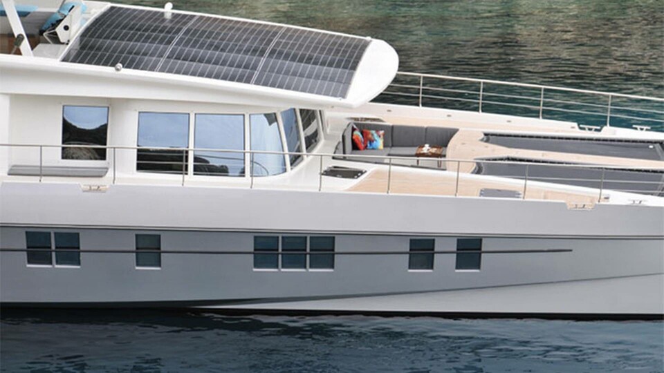 Yachterna drivs av solpaneler Foto: Solarwave Yachterna drivs av solpaneler Foto: Solarwave