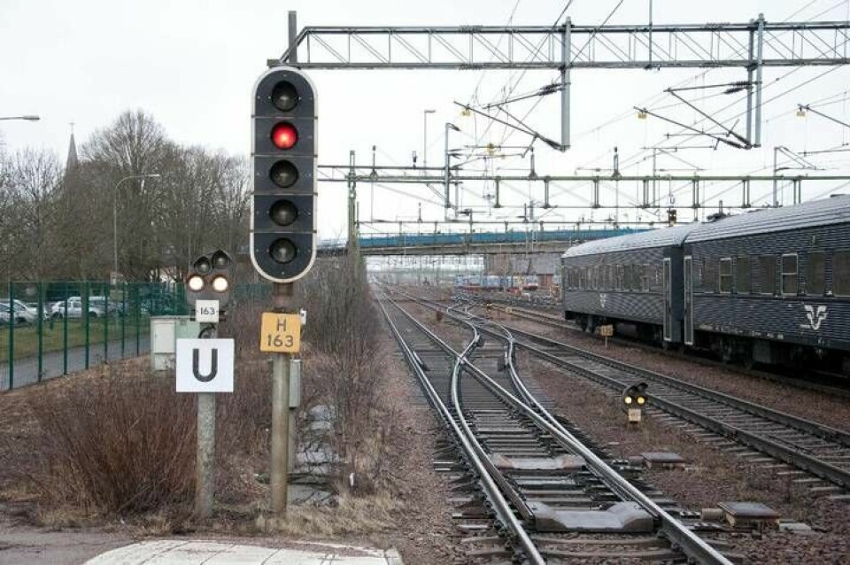 Dagens signalsystem ATC, som använder ljussignaler för att informera förare, ska bytas ut mot det europeiska ERTMS. Bild från Hallsberg. Foto: HENRIK ISAKSSON/IBL / IBL Bildbyrå