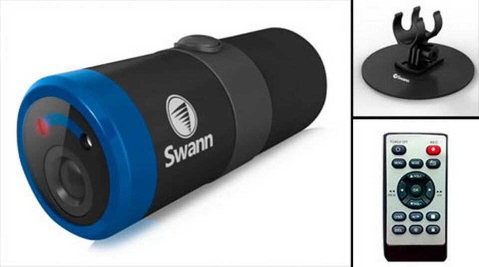 Swann Bolt HD levereras med olika fästen och en fjärrkontroll. Foto: Swann Security Swann Bolt HD levereras med olika fästen och en fjärrkontroll. Foto: Swann Security