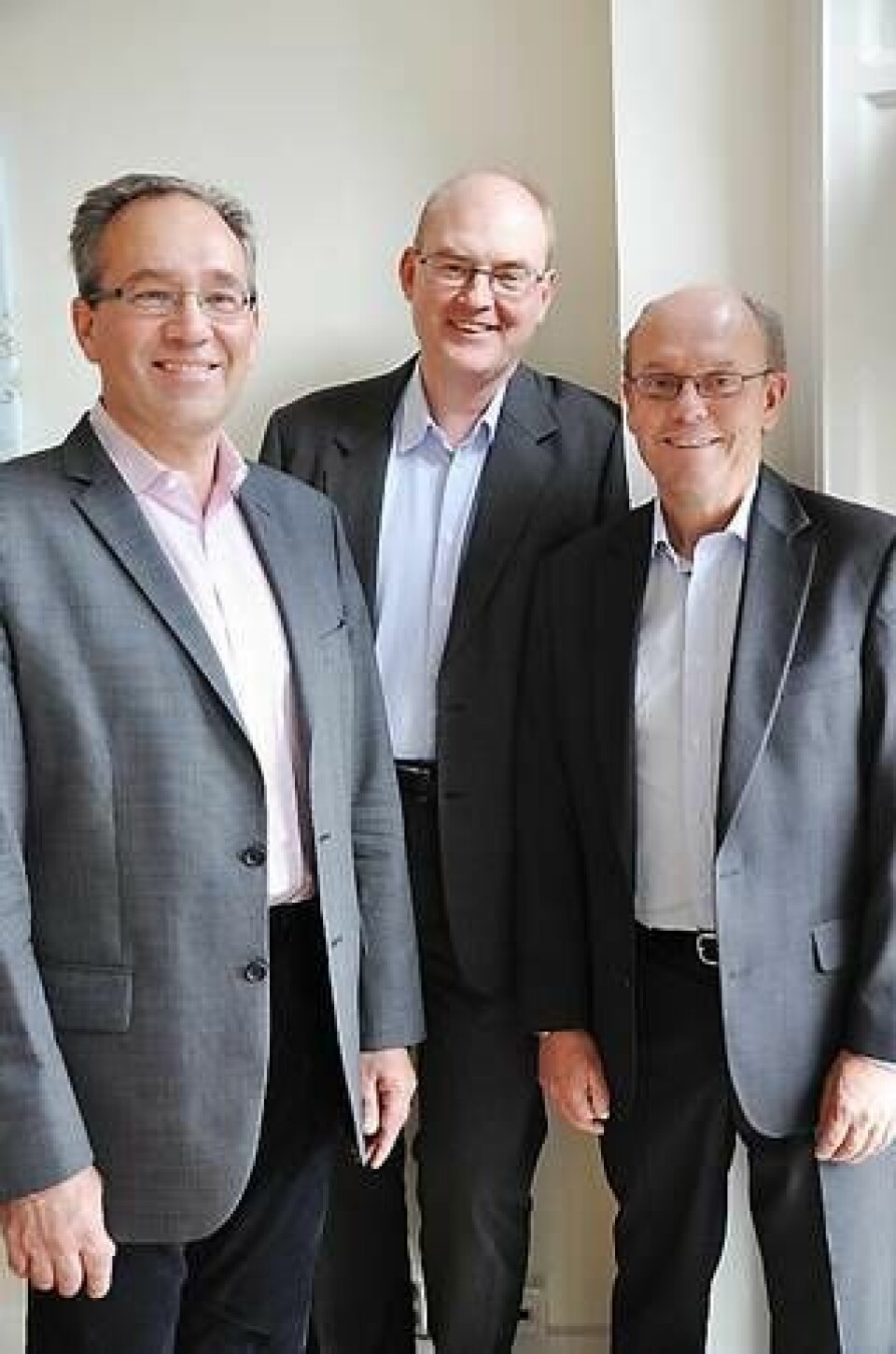 Tre vise Ericsson-män blir riskkapitalister. Joakim West, Mats Lindoff och Björn Olsson har startat Ema Technology. Foto: Helen Ahlbom