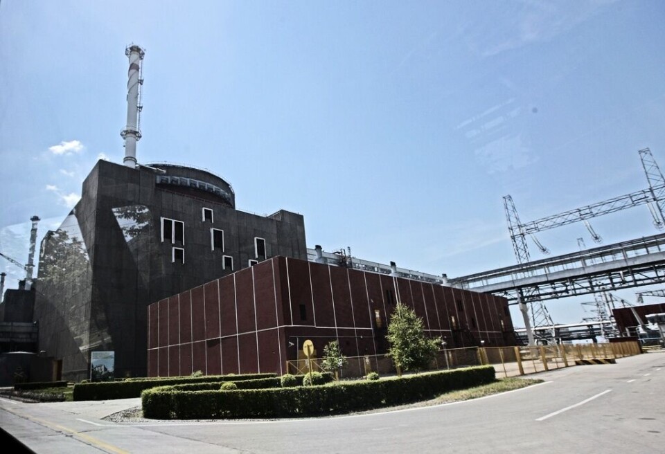 Kärnkraftverket i Zaporizjzja ska ha utsatts för ny beskjutning sent i lördags. Arkivbild. Foto: Olexander Prokopenko/AP/TT Kärnkraftverket i Zaporizjzja ska ha utsatts för ny beskjutning sent i lördags. Arkivbild. Foto: Olexander Prokopenko/AP/TT