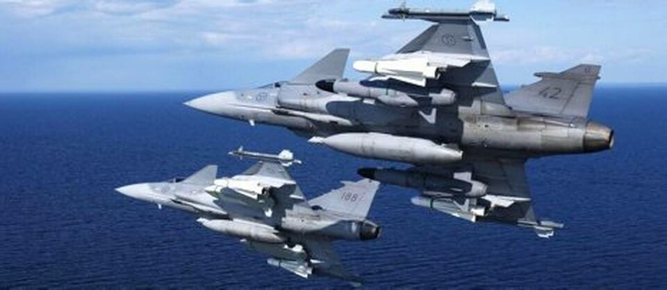 Fullt bestyckade Jas 39 Gripen övar i svenska luftförsvaret. Foto: Bild inlagd av Thor på Militaryphotos.net Fullt bestyckade Jas 39 Gripen övar i svenska luftförsvaret. Foto: Bild inlagd av Thor på Militaryphotos.net
