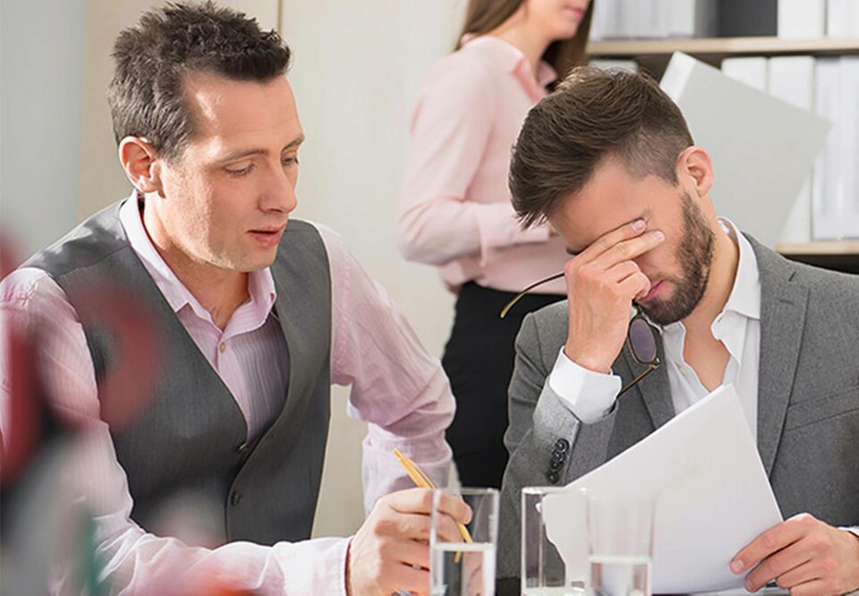Otydliga krav på samarbete kan leda till både stress och sjukdom bland medarbetarna. Foto: Alamy Otydliga krav på samarbete kan leda till både stress och sjukdom bland medarbetarna. Foto: Alamy
