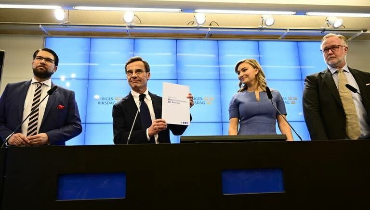 Moderaterna Moderaterna, Kristdemokraterna och Liberalerna bildar regering