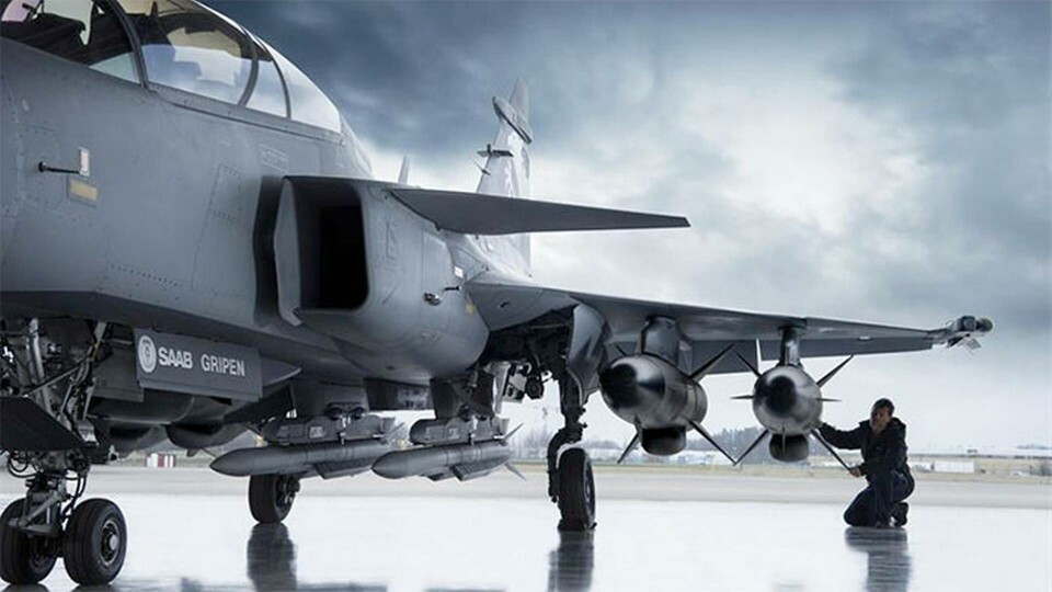 Systemet kommer hamna i marinens korvetter av Visby-klass – och komplettera jaktroboten Meteor på nya Gripen E. Foto: Saab Systemet kommer hamna i marinens korvetter av Visby-klass – och komplettera jaktroboten Meteor på nya Gripen E. Foto: Saab