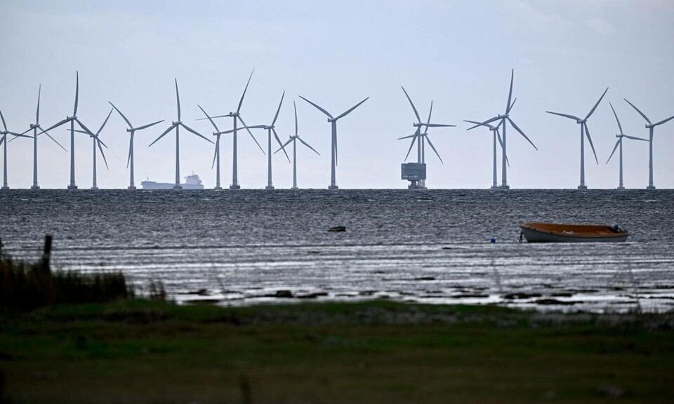 Arkivbild på Vattenfalls havsbaserade vindkraftspark i Lillgrund, söder om Öresundsbron. Foto: Johan Nilsson/TT Arkivbild på Vattenfalls havsbaserade vindkraftspark i Lillgrund, söder om Öresundsbron. Foto: Johan Nilsson/TT