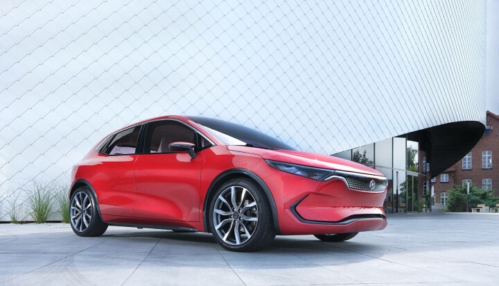 Den polska bilen Izera från delvis statsägda bolaget Electromobility Poland. Landet har tidigare haft flera egna tillverkare, men ingen nutida – då elbilsboomen har skapat en industrimöjlighet. Foto: Izera Den polska bilen Izera från delvis statsägda bolaget Electromobility Poland. Landet har tidigare haft flera egna tillverkare, men ingen nutida – då elbilsboomen har skapat en industrimöjlighet. Foto: Izera