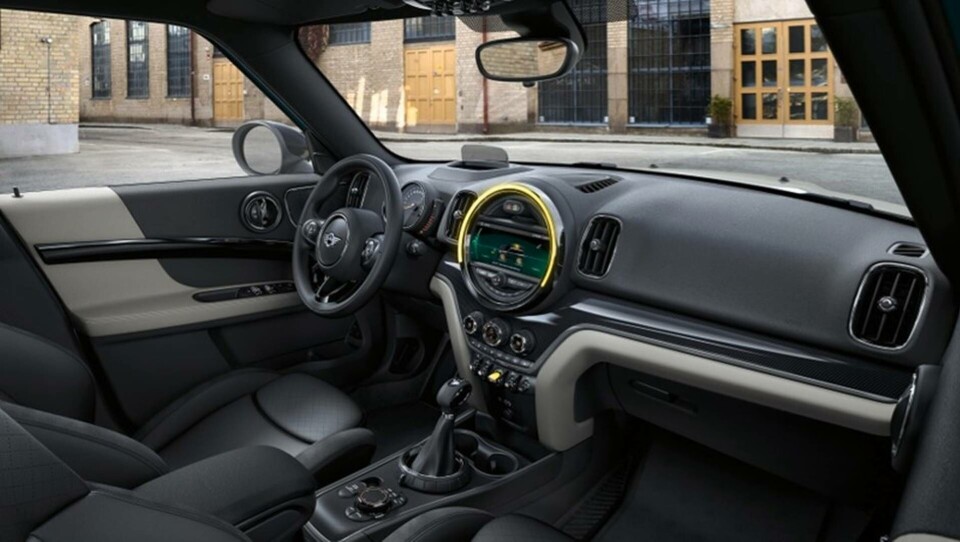 Bli en bättre och säkrare bilförare med MINI Countryman Plug-in hybrid