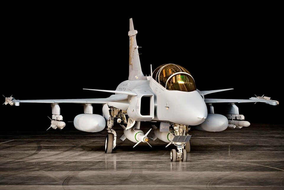 Det första ombyggda exemplaret av det som Saab kallar Gripen Next Generation och som har de egenskaper som offereras still Brasilien. Foto: Peter Karlsson/Saab Det första ombyggda exemplaret av det som Saab kallar Gripen Next Generation och som har de egenskaper som offereras still Brasilien. Foto: Peter Karlsson/Saab