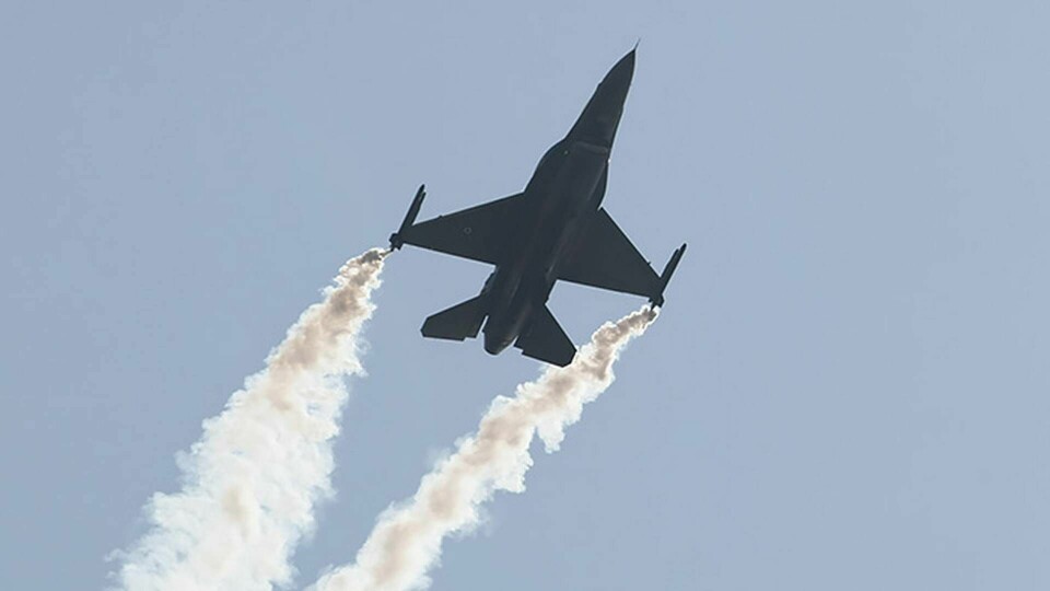 F16-flygplan. Foto: Corbis