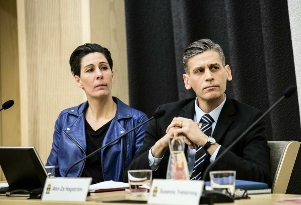 Linda Escar (till vänster) enhetschef för Säpos säkerhetsskydd. Foto: Christine Olsson/TT