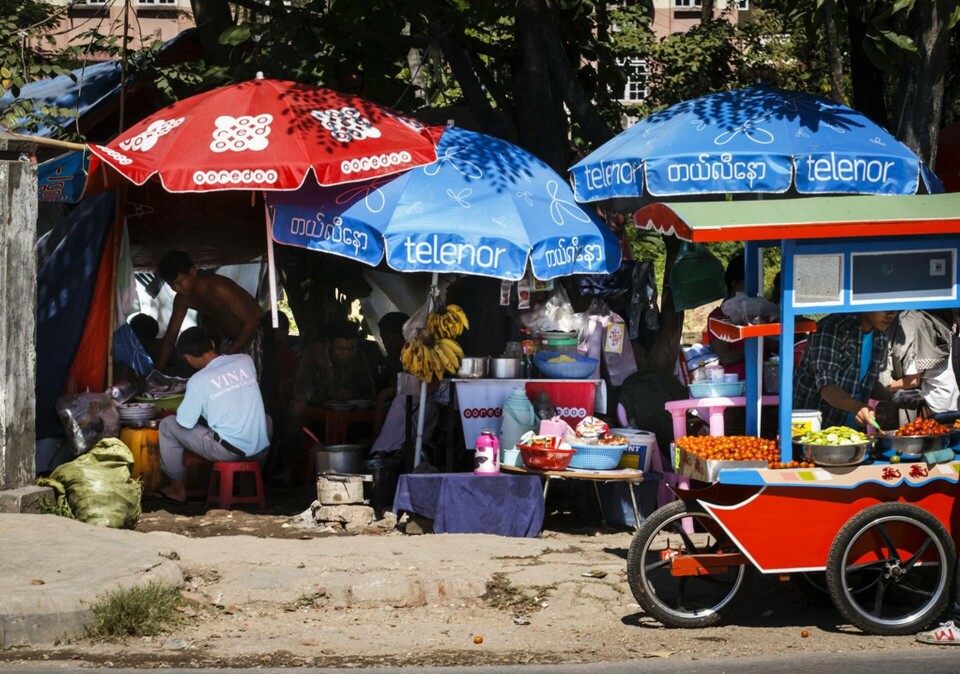 Militärregimen i Myanmar kräver Telenor på känsliga uppgifter om deras användare. Arkivibild. Foto: Heiko Junge/NTB/TT Militärregimen i Myanmar kräver Telenor på känsliga uppgifter om deras användare. Arkivibild. Foto: Heiko Junge/NTB/TT