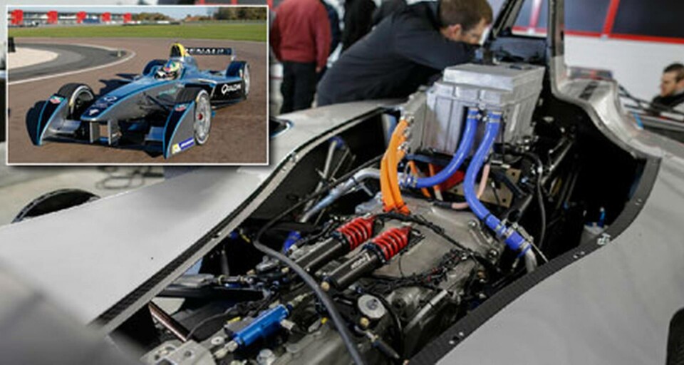 Elmotorn på 200 kW ger en max tillåten hastighet på 225 km/h och acceleration till hundra på tre sekunder. Foto: FIA Formula E Elmotorn på 200 kW ger en max tillåten hastighet på 225 km/h och acceleration till hundra på tre sekunder. Foto: FIA Formula E