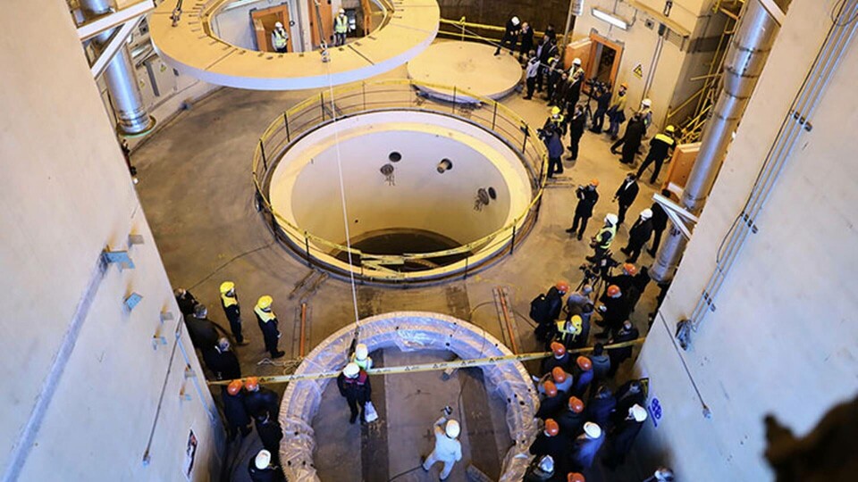 Tekniker i arbete vid en kärnenergianläggning i Iran. Arkivbild. Foto: Irans atomenergiorganisation/AP/TT Tekniker i arbete vid en kärnenergianläggning i Iran. Arkivbild. Foto: Irans atomenergiorganisation/AP/TT