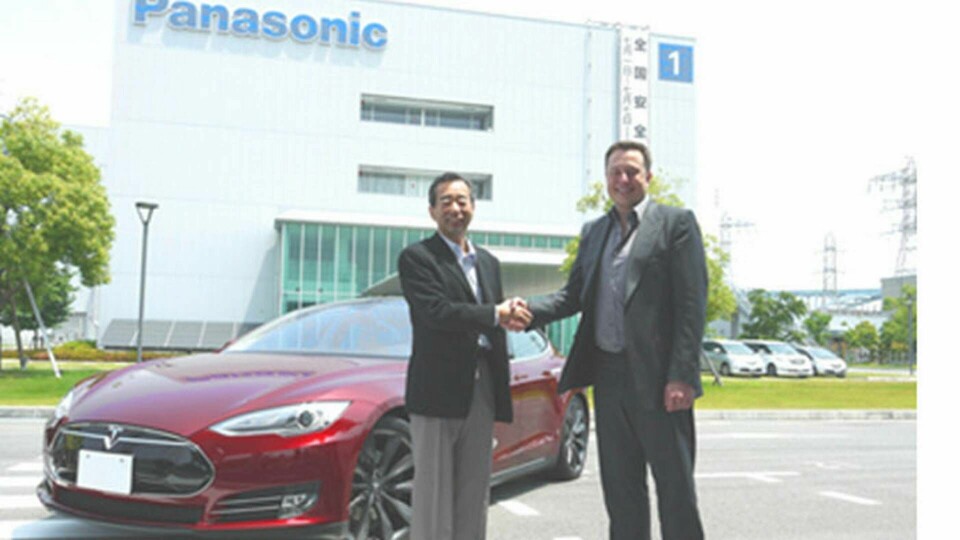 Avtalet om Panasonics medverkan i Gigafactory undertecknades 31 juli 2014. Foto: Panasonic