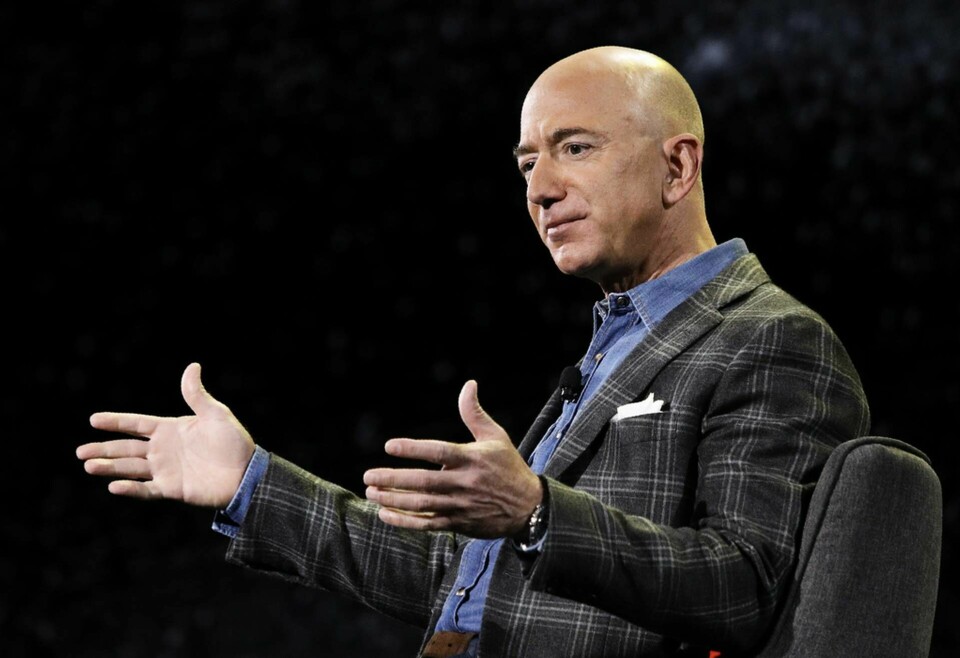 Jeff Bezos kliver av som vd för Amazon. Arkivbild. Foto: John Locher/AP/TT
