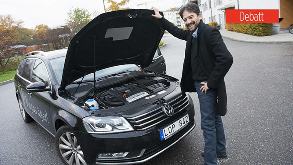 Martin Prieto Beaulieu från Gröna bilister. ”Begagnade gasbilar är inte dyrare än motsvarande bensin- eller dieselbil, men bränslet är billigare”, säger han Foto: FREDRIK SANDBERG / TT Martin Prieto Beaulieu från Gröna bilister. ”Begagnade gasbilar är inte dyrare än motsvarande bensin- eller dieselbil, men bränslet är billigare”, säger han Foto: FREDRIK SANDBERG / TT