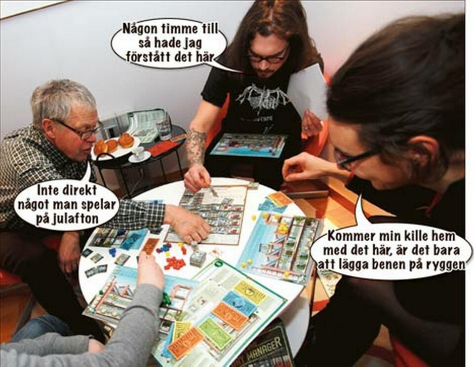 Automations testare Erik Mellgren, Niklas Dahlin och Katarina Ellemark skrattade en hel del medan de spelade – efter att de lärt sig de krångliga reglerna. Foto: Jörgen Appelgren Automations testare Erik Mellgren, Niklas Dahlin och Katarina Ellemark skrattade en hel del medan de spelade – efter att de lärt sig de krångliga reglerna. Foto: Jörgen Appelgren