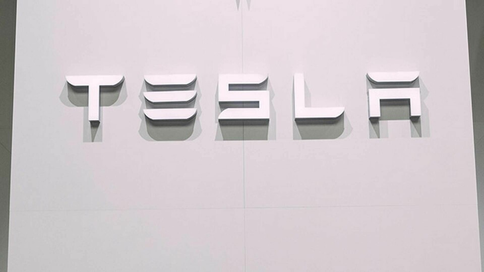 Alla Teslas bilar kommer att kunna köras utan förare framöver Foto: Alamy