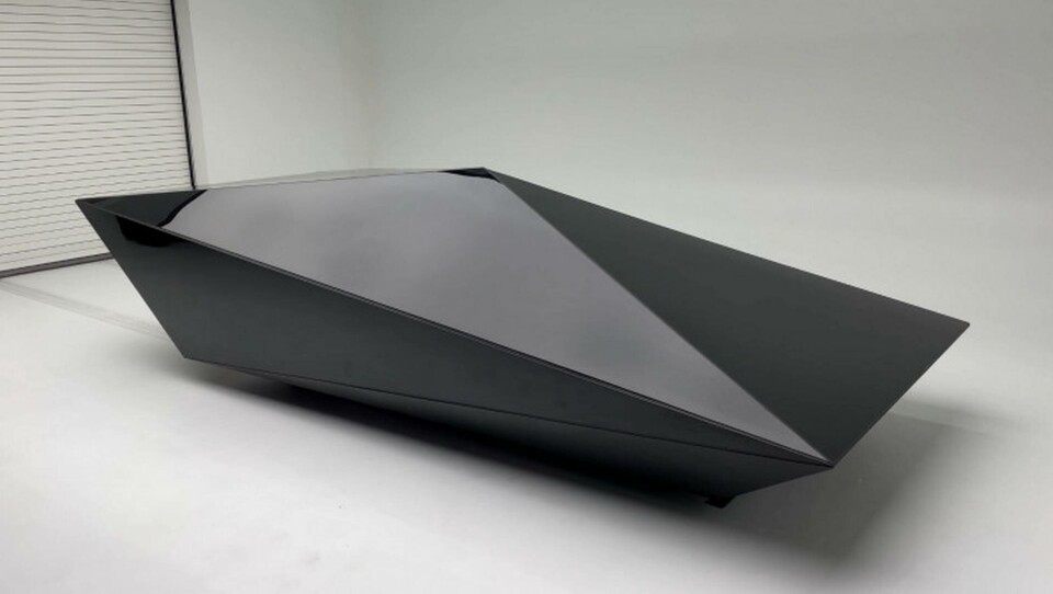 Under skalet sitter en elektrisk drivlina som ger topphastigheten 50 km/h. Foto: Rem D Koolhaas Under skalet sitter en elektrisk drivlina som ger topphastigheten 50 km/h. Foto: Rem D Koolhaas