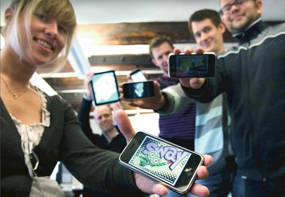 Illusion Labs gör appar till Iphone och Ipad. Här visar Mirabelle Looft, Andreas Alptun, Marcus Andersson, Carl Loodberg och Anders Mårtensson några av företagets framgångar.