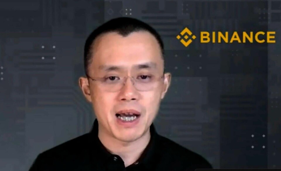 Bitcoin rasar sedan kryptobörsen Binance vd Changpeng Zhao har sagt sig vara på väg att köpa likviditetspressade konkurrenten FTX. Foto: AP/TT