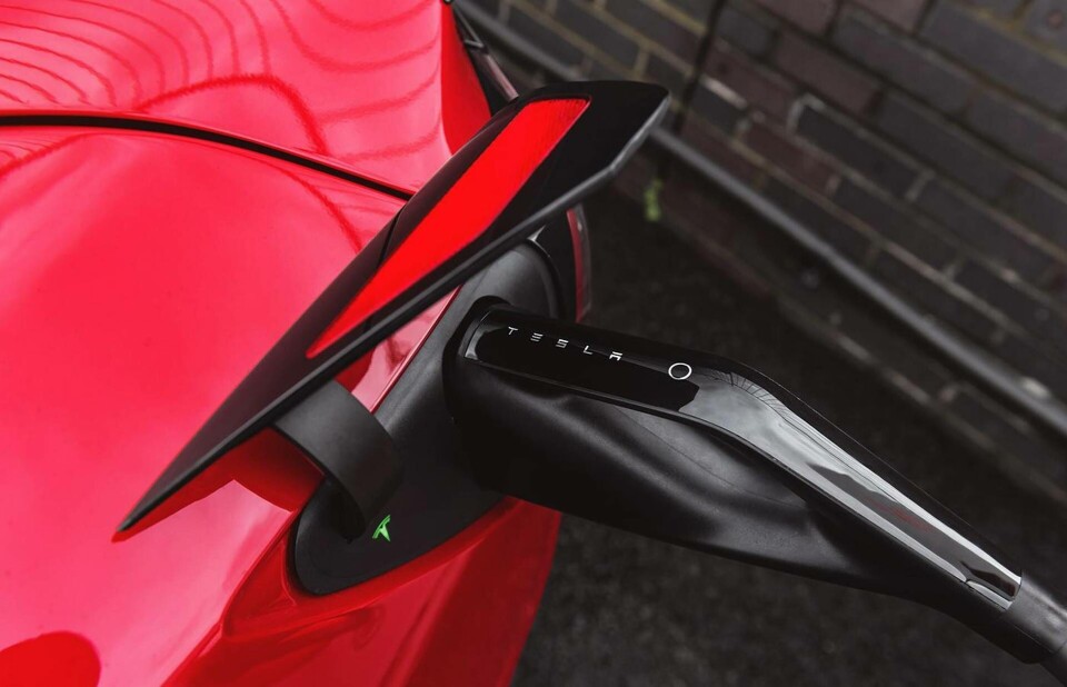 I snitt beräknas Tesla-ägare som använder V3-tekniken få en laddtid på 15 minuter. Foto: Tesla I snitt beräknas Tesla-ägare som använder V3-tekniken få en laddtid på 15 minuter. Foto: Tesla