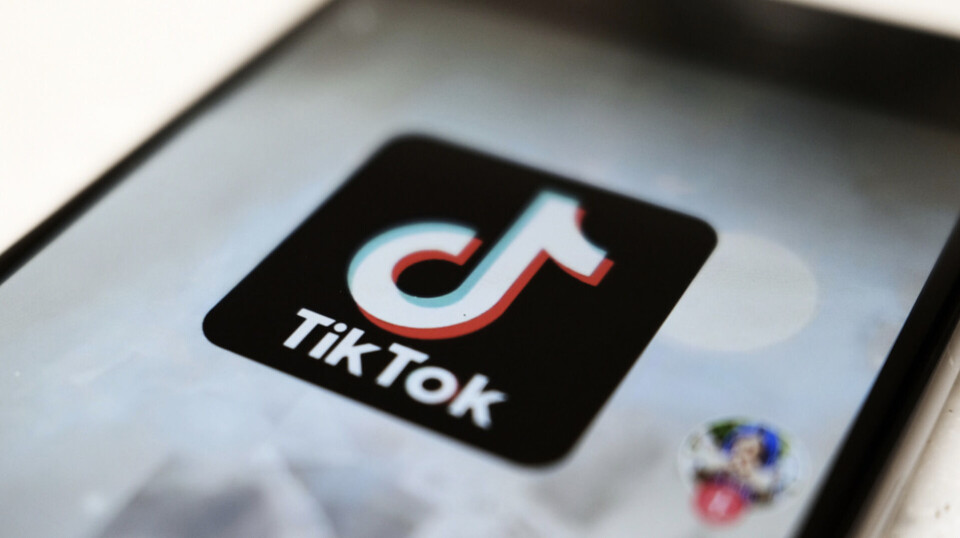 Den kinesiskägda videoappen Tiktok har omkring 100 miljoner användare i USA. Foto: Kiichiro Sato/AP/TT Den kinesiskägda videoappen Tiktok har omkring 100 miljoner användare i USA. Foto: Kiichiro Sato/AP/TT