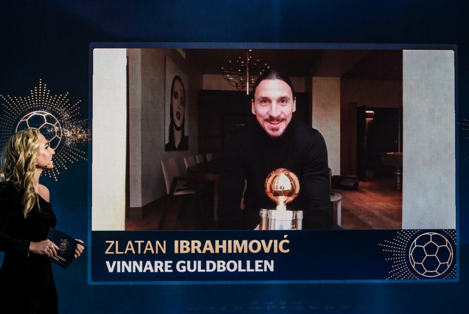 Zlatan Ibrahimovic med sin tolfte guldboll. Arkivbild. Foto: Simon Hastegård/TT Zlatan Ibrahimovic med sin tolfte guldboll. Arkivbild. Foto: Simon Hastegård/TT