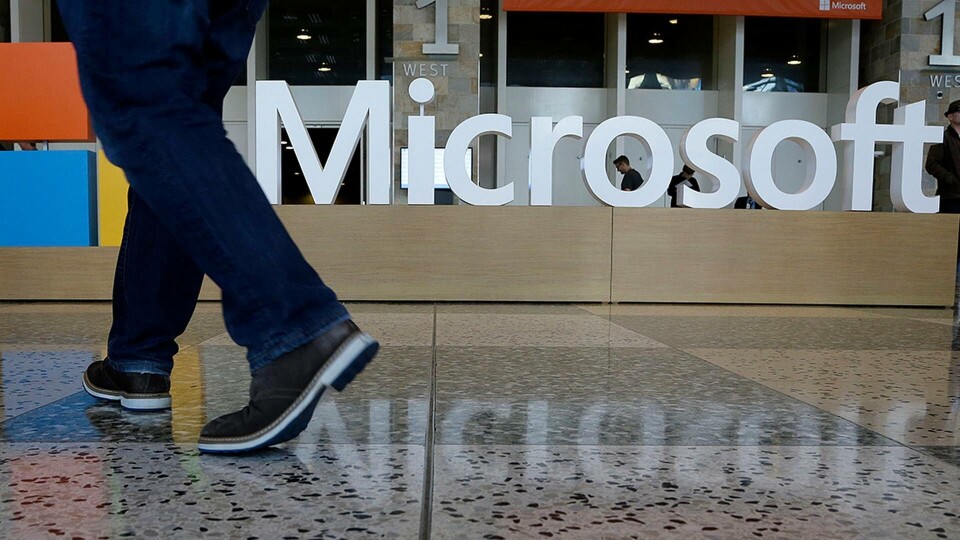 Microsoft väntas komma med storvarsel veckan före delårsrapport. Arkivbild. Foto: Jeff Chiu/AP/TT Microsoft väntas komma med storvarsel veckan före delårsrapport. Arkivbild. Foto: Jeff Chiu/AP/TT