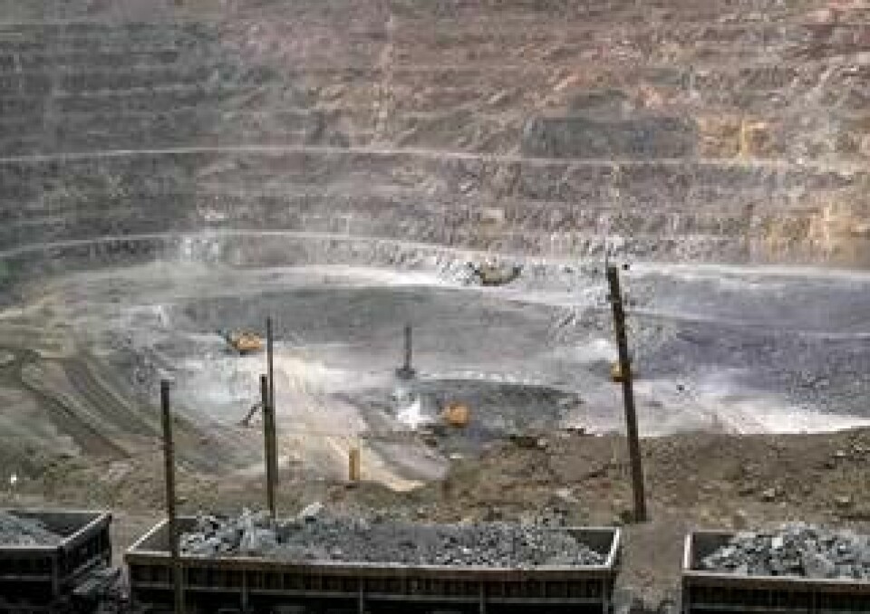 I Baotou i Asien finns en av världens största gruvor där det bryts REE, så kallade jordarts­metaller. Kina har länge dominerat världsmarknaden. Foto: AP/TT