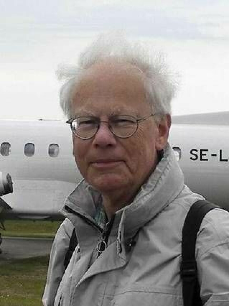 Kenneth Nilsson, civilingenjör. Förprojekterat civila flygplan på Saab och Deutsche Airbus, chef för tillämpad aerodynamik, Saab.