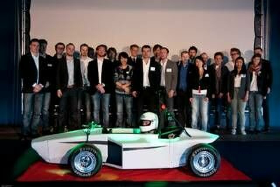 Luracing 4-teamet blev först av Formula Student-teamen att visa upp årets bil. Foto: Lucas Arnsby