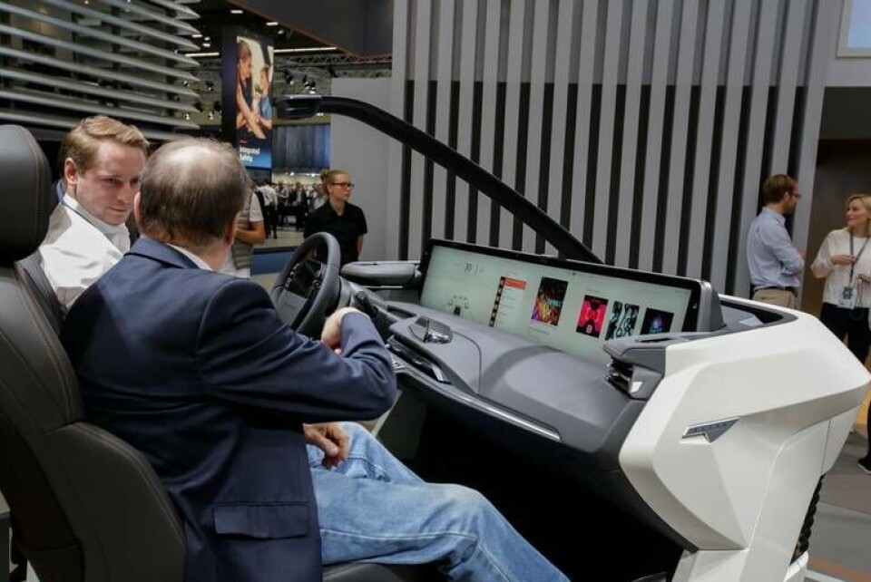 Daimlerägda Mercedes-Benz visar upp sitt elbilskoncept Vision EQS under den internationella bilmässan i Frankfurt 2019. Foto: Michael Debets / Pacific Press/Sipa USA Daimlerägda Mercedes-Benz visar upp sitt elbilskoncept Vision EQS under den internationella bilmässan i Frankfurt 2019. Foto: Michael Debets / Pacific Press/Sipa USA