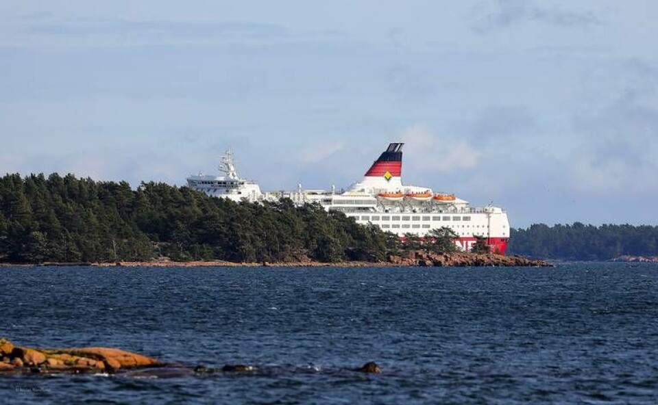 Händelsen då Viking Line-fartyget Amorella grundstötte i september orsakades av ett tekniskt fel, visar en utredning. Foto: Niclas Nordlund/AP/TT Händelsen då Viking Line-fartyget Amorella grundstötte i september orsakades av ett tekniskt fel, visar en utredning. Foto: Niclas Nordlund/AP/TT