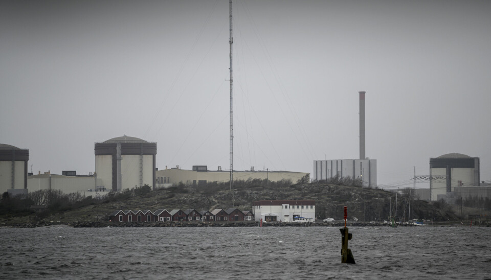 Ringhals kärnkraftverk, vid Kattegatt norr om Varberg. Från vänster ses reaktor 3, reaktor 4, reaktor 1 (fyrkantig) och reaktor 2. Reaktorerna 1 och 2 är permanent stängda.
