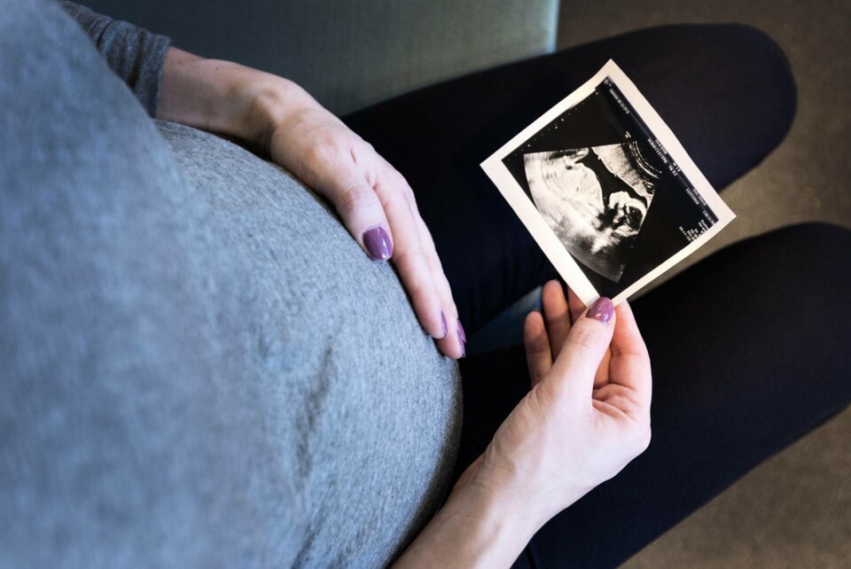 Svenskt projekt ger hopp till cancerdrabbade – Gravid tack vare frusen vävnad