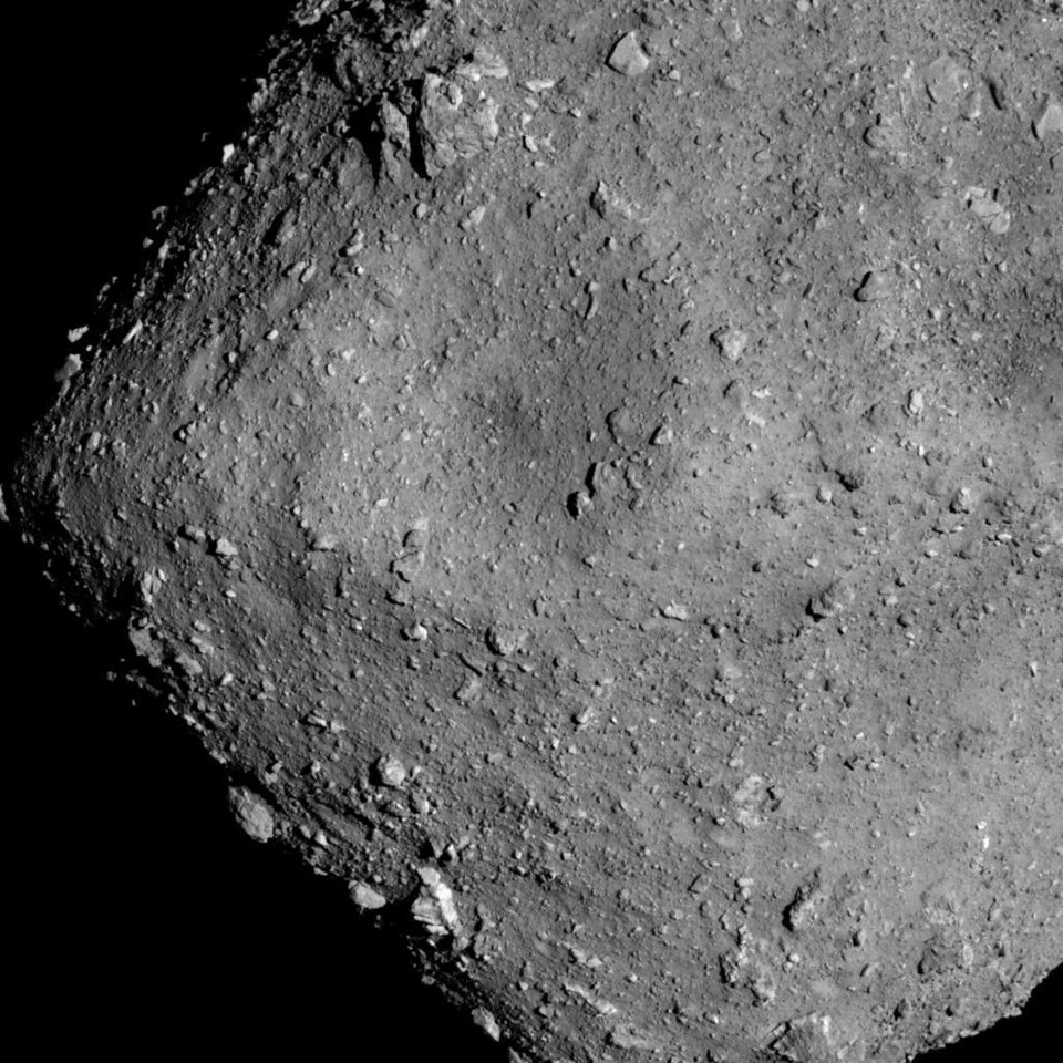 Japanska rovers gör sig redo för asteroidlandning