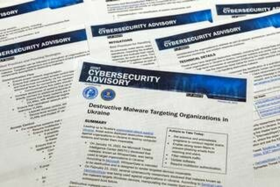 En rapport om skadlig kod som angriper myndigheter och organisationer i Ukraina, publicerad av Cybersecurity & Infrastructure Security Agency 28 februari 2022. Foto: Jon Elswick/AP Photo