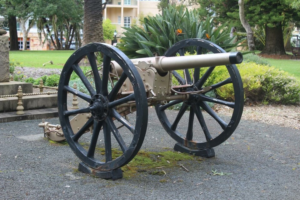 75-millimeters Kruppkanon som användes under Andra boerkriget 1899-1902. Kruppverken tillverkade flera olika varianter från 1800-talets andra hälft och framåt. Foto: MARTINVL / WIKIMEDIA 75-millimeters Kruppkanon som användes under Andra boerkriget 1899-1902. Kruppverken tillverkade flera olika varianter från 1800-talets andra hälft och framåt. Foto: MARTINVL / WIKIMEDIA