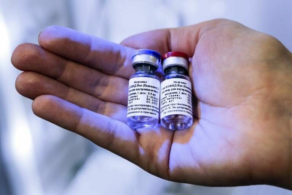 Det nya ryska vaccinet ska testas i Filippinerna. Bilden kommer från den statliga ryska fonden RDIF som finansierar vaccinet. Arkivbild. Foto: Alexander Zemlianichenko Jr/AP/TT