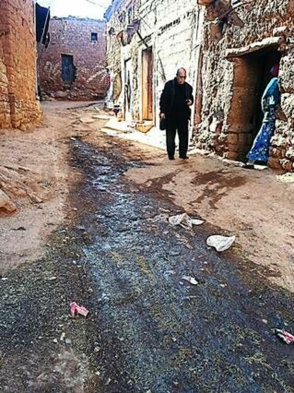 Många marockanska byar har stora problem med avloppsvatten, som inte tas om hand och renas. Foto: Salma Bougarrani
