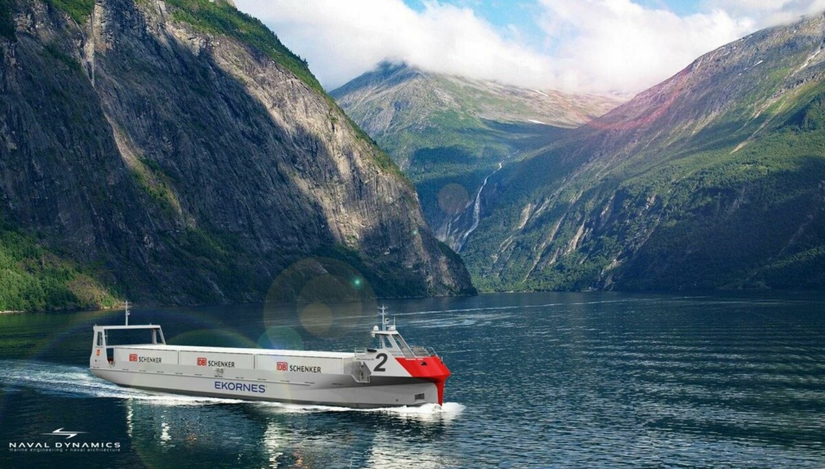 Det norske fartøyet skal frakte ubemannede containere