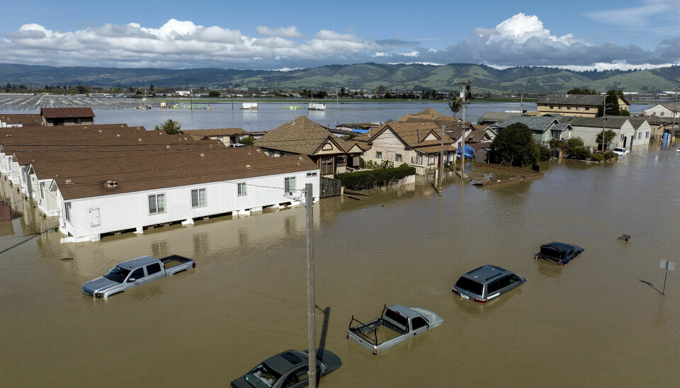 I mars drabbades Kalifornien av översvämningar här i staden Pajero där byggnader och bilar hamnade under vatten.