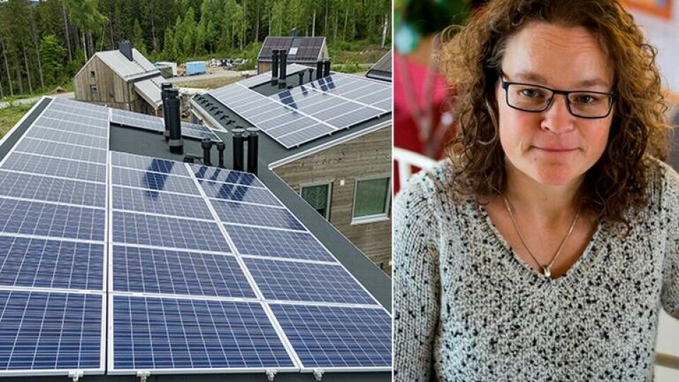 Jenny Palm har i två studier undersökt varför privatpersoner vill köpa solcellspaneler och vilka svårigheter de har råkat ut för. Foto: Tore Meek / NTB scanpix / TT & Peter Modin