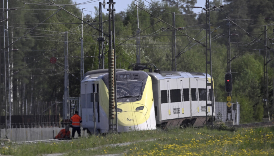 Det kan dröja till juli innan tågtrafiken går för fullt mellan Stockholm och Uppsala efter urspårningen i slutet av maj. Arkivbild.