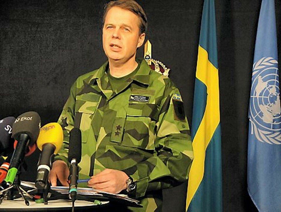 Flygvapeninspektören Anders Silwer höll presskonferens i Stockholm på torsdagen. Några timmar senare flög han till Natobasen på Sicilien. Foto: Lars Anders Karlberg